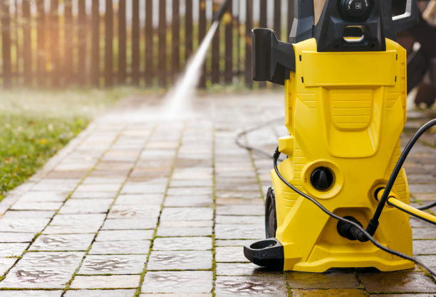 Best Pool Deck Cleaning  in Montrose, CO